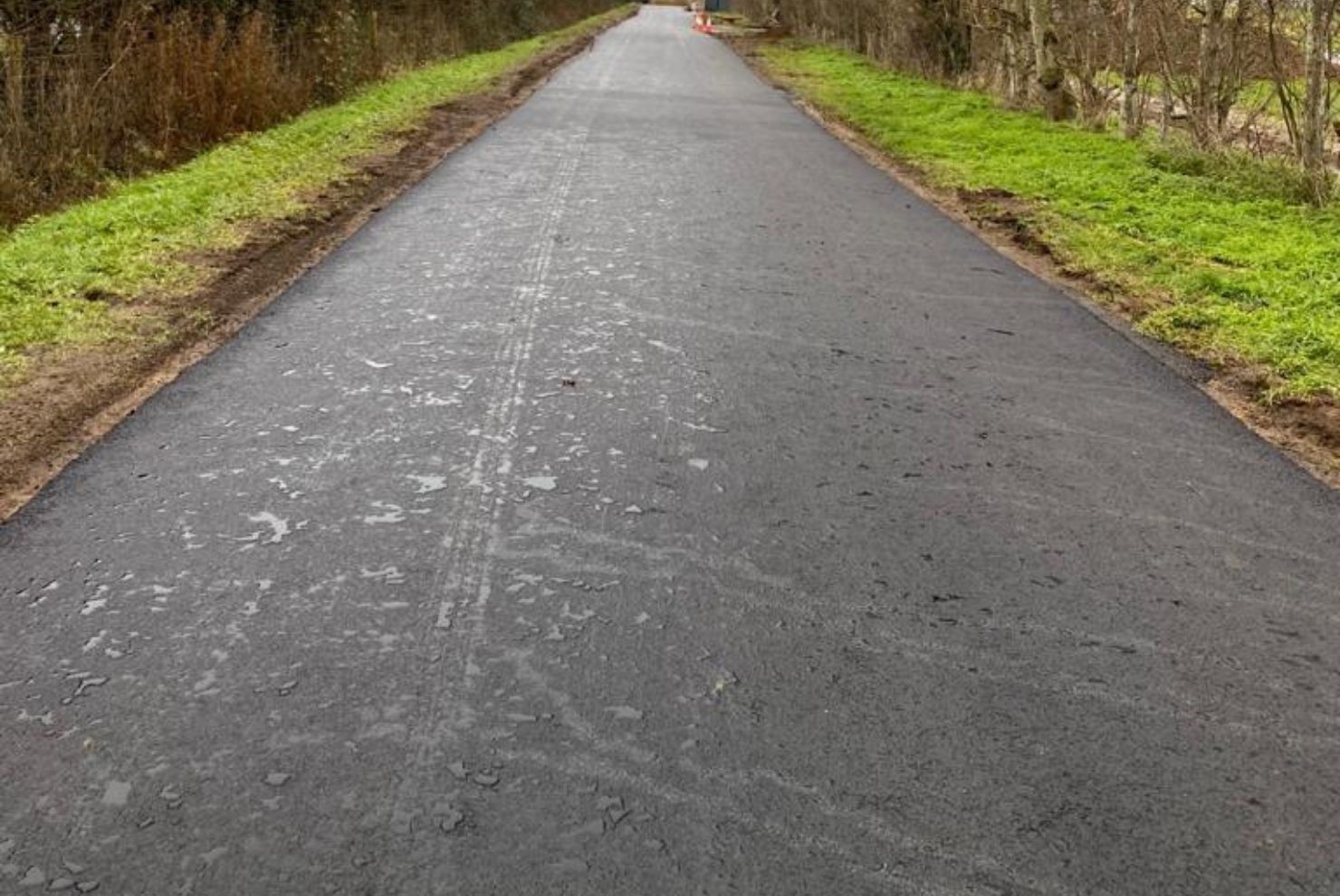 No Edging for a Farm Track