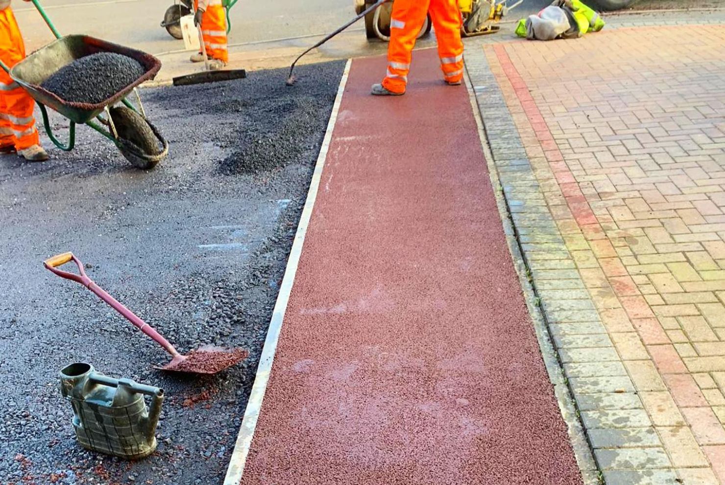 Red AC6 Close Graded Surface Course