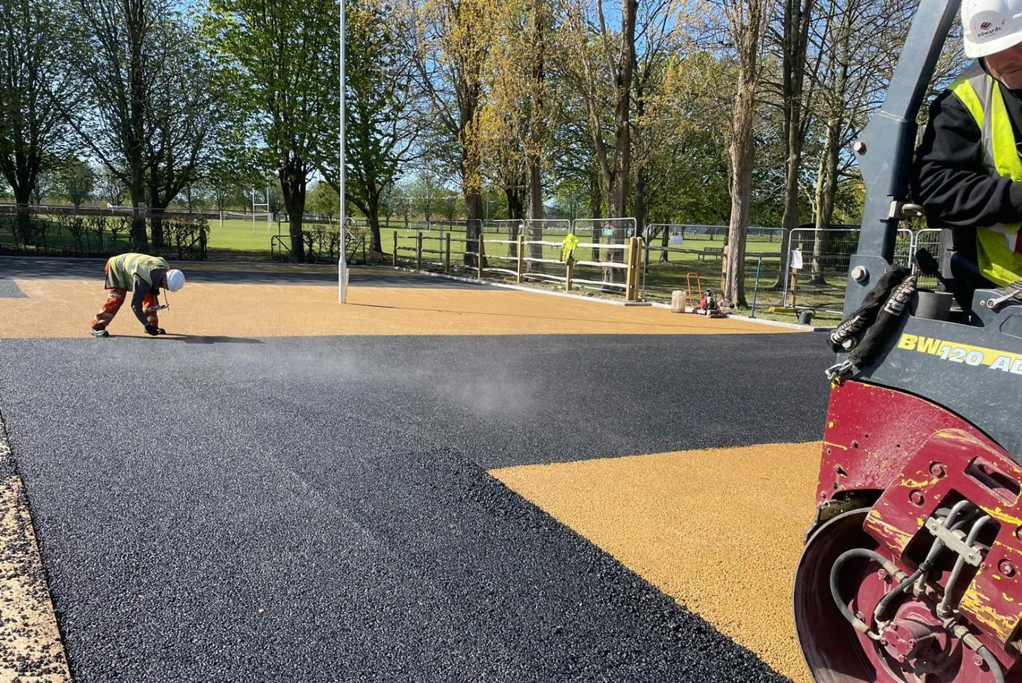 Supercolour and tarmac